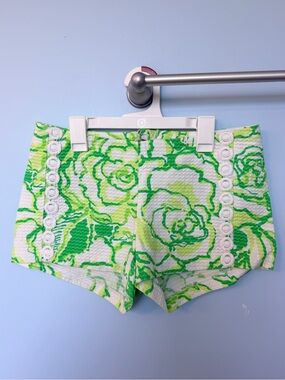 Lilly Pulitzer Liza Shorts Resort White Heartbreakers Floral Eyelet Trim Size 2